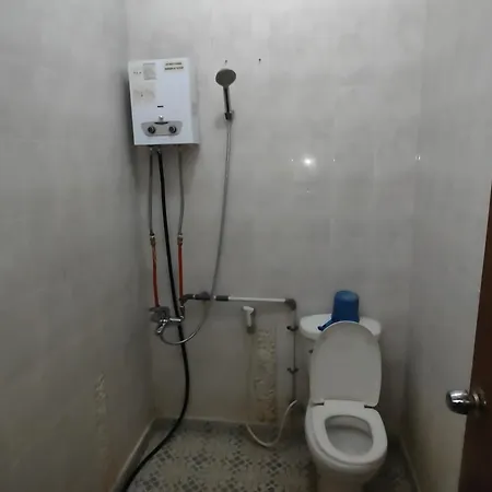 Tirto 27 Homestay Yogyakarta Exterior photo