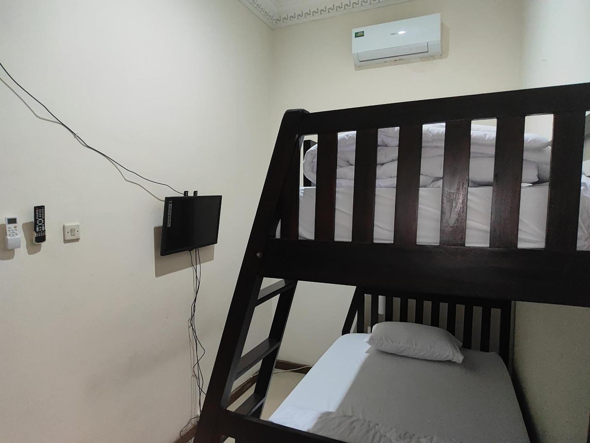 Tirto 27 Privatunterkunft