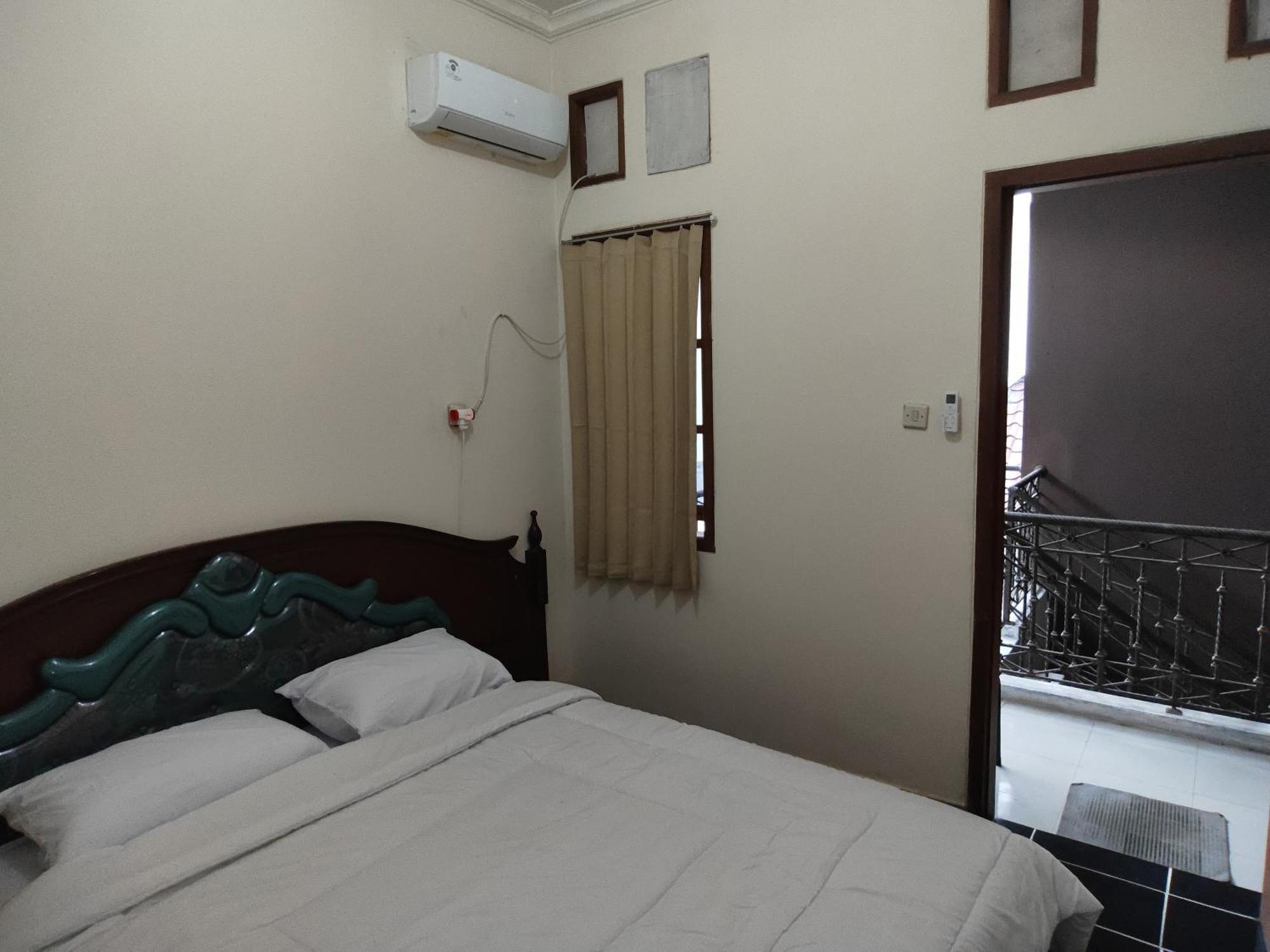 Homestay Tirto 27